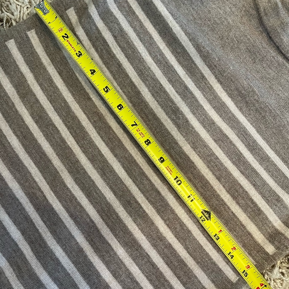 Perfect Sweater - Picture 5 of 5